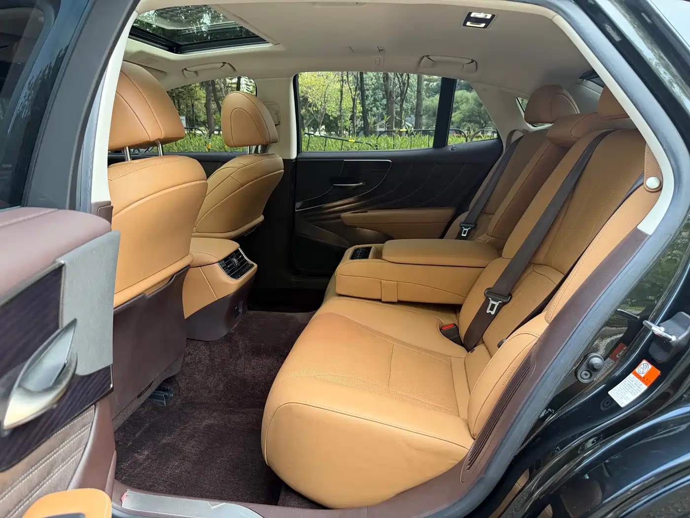Lexus LS 2020 500h Excellence (China V) фото 17