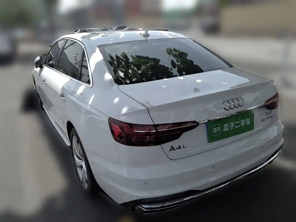 Audi A4L 2020 40 TFSI Luxury Elegance фото 4