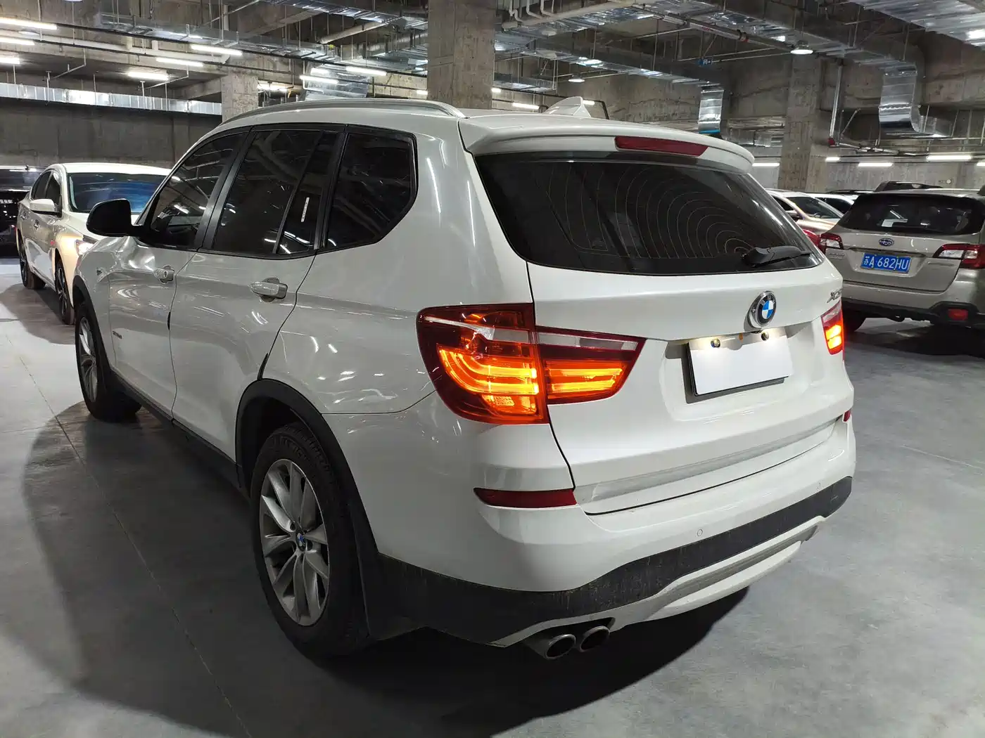 BMW X3 (Import) 2014 xDrive28i Leading Edition фото 4