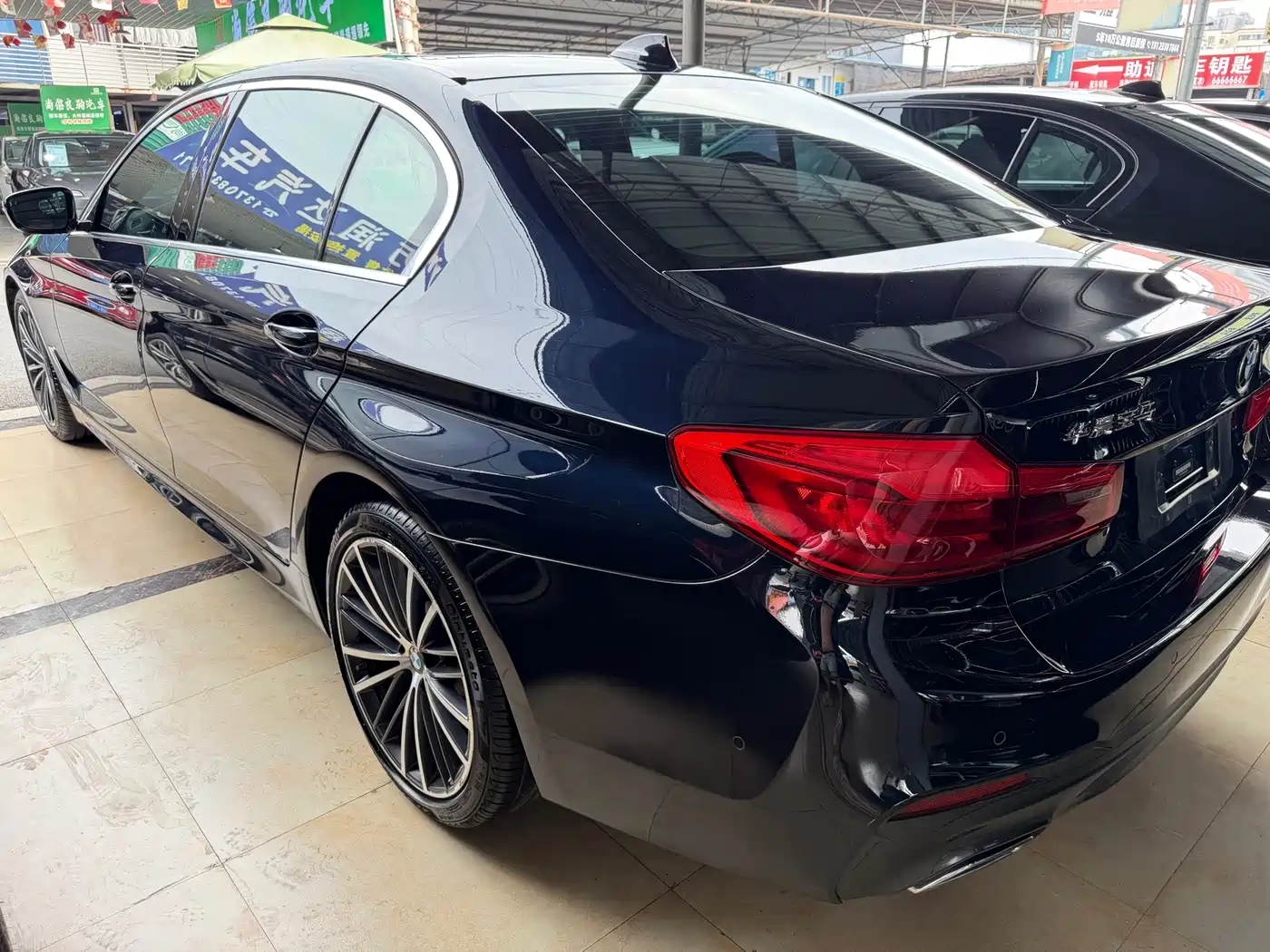 BMW 5 Series 2020 530Li Leading M Sport Package фото 6