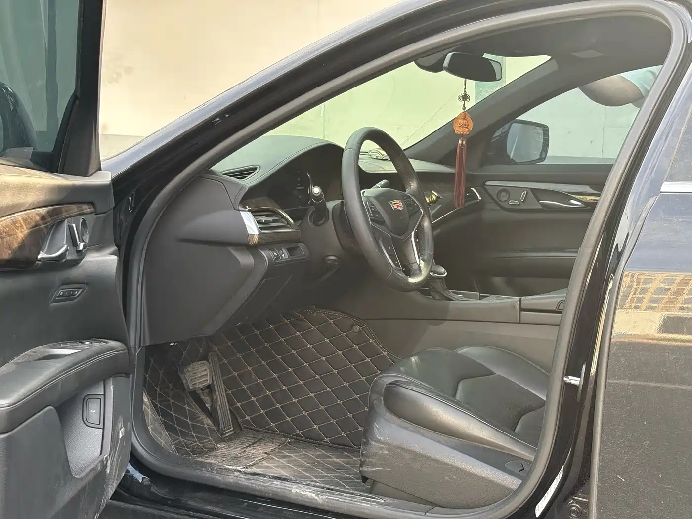 Cadillac CT6 2016 28T Luxury фото 6