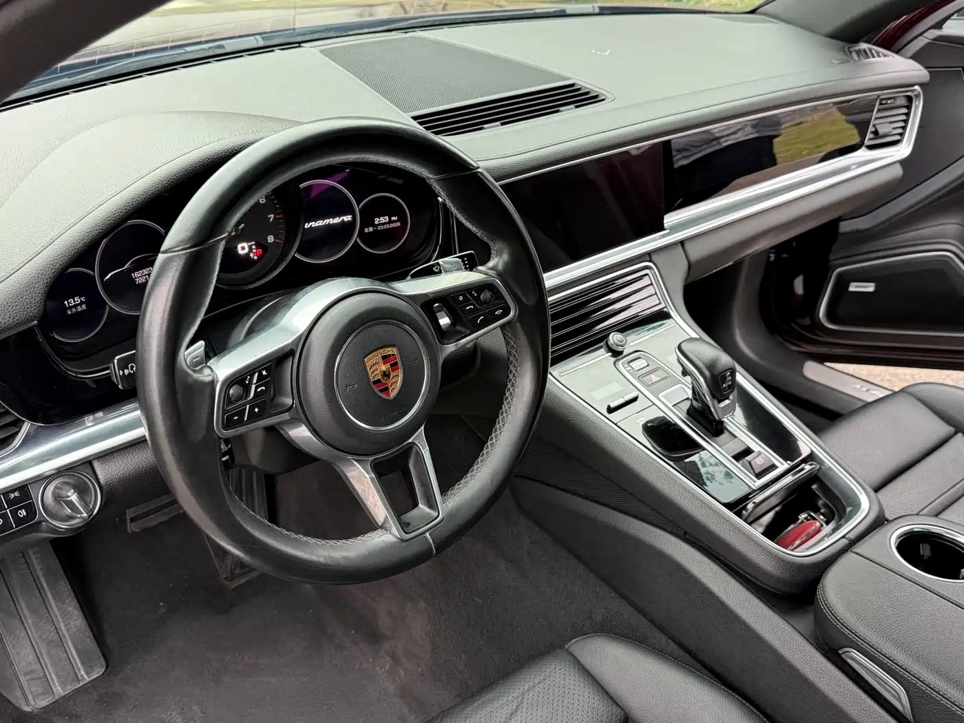 Porsche Panamera 2017 Panamera 4 Executive Long Wheelbase 3.0T фото 5