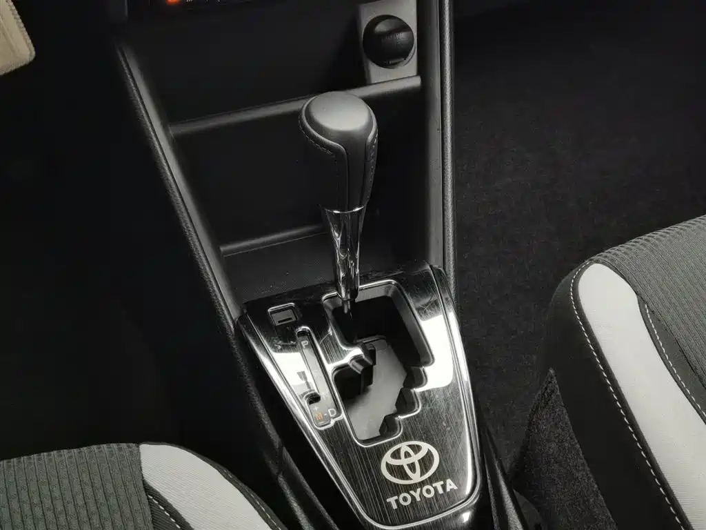 TOYOTA YARIS L ZHIXUAN