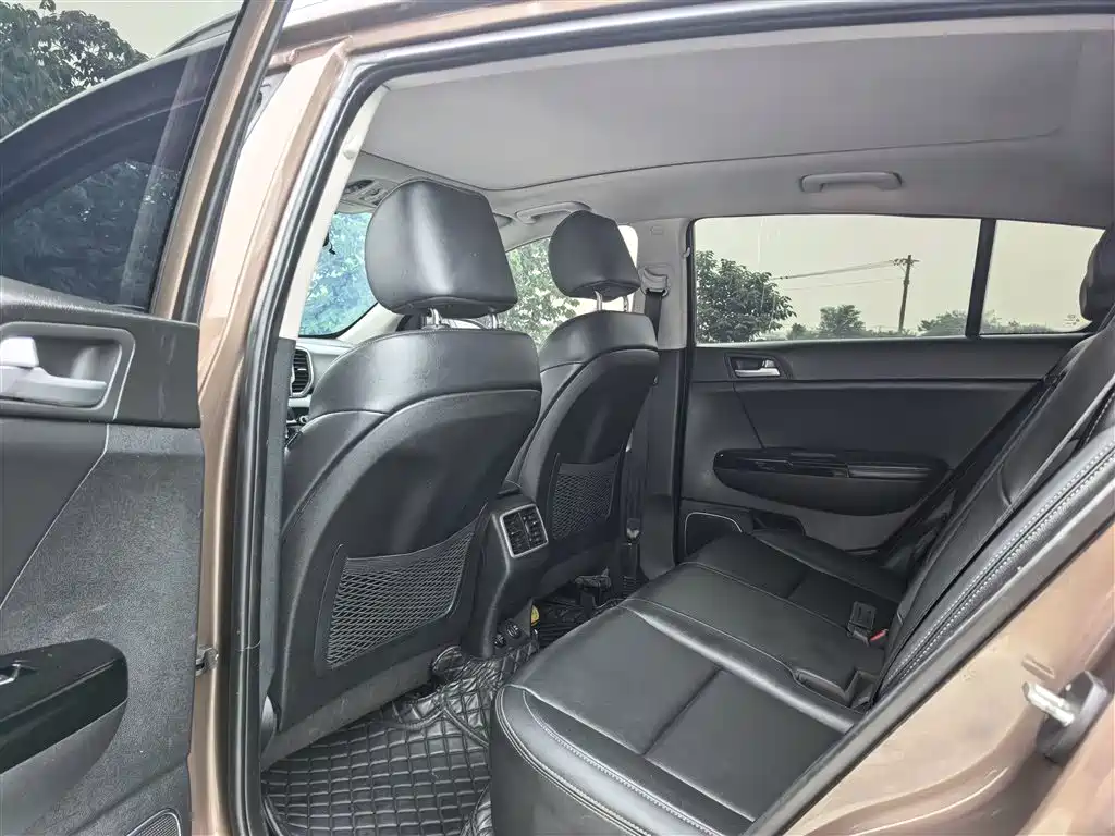 Kia KX5 2016 Model 1.6T Automatic 2WD Premium фото 10