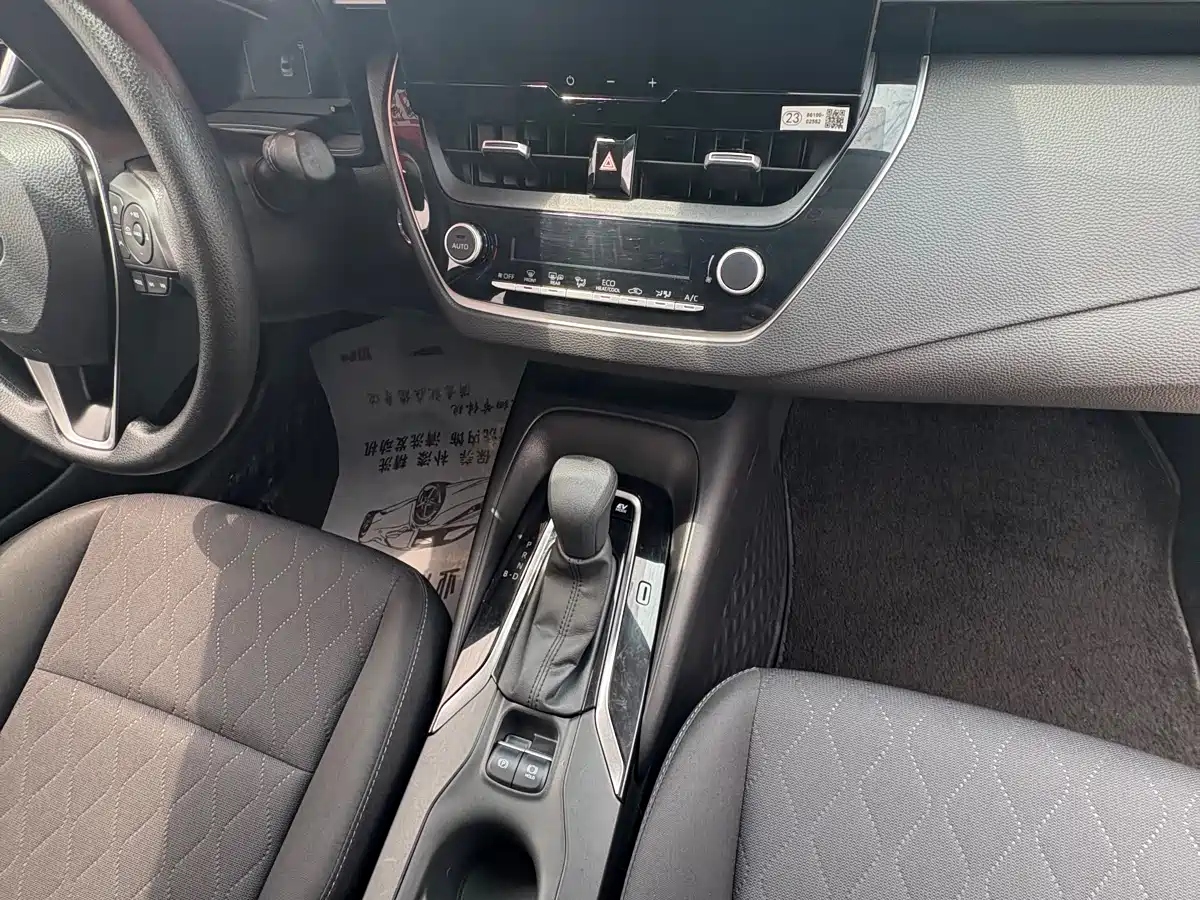 Toyota Corolla 2023 1.8L Smart Hybrid Dual Engine Pioneer Edition фото 8