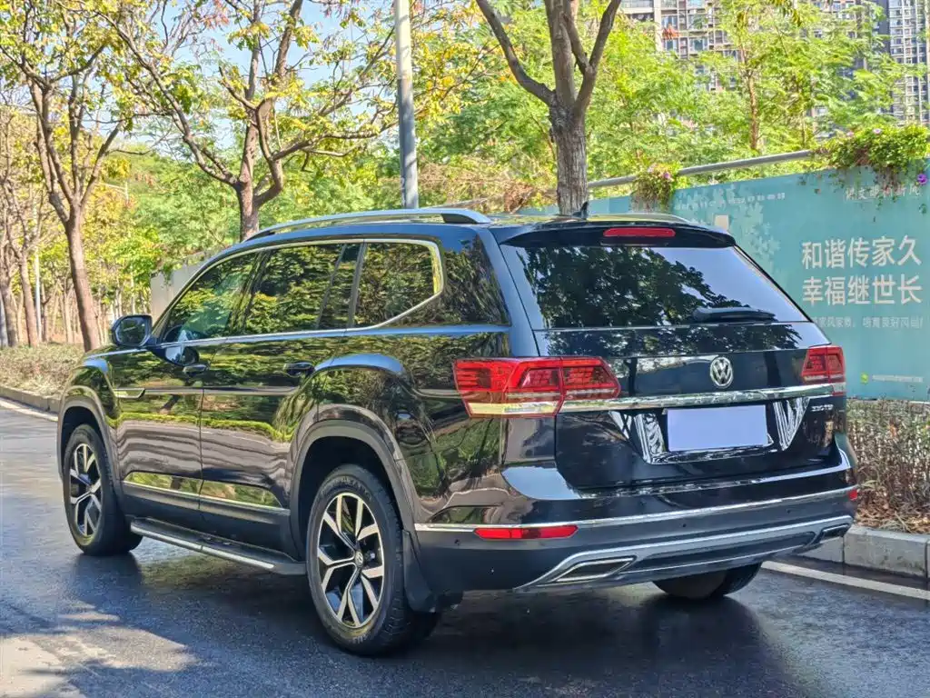 Volkswagen Teramont 2020 330TSI 2WD Luxury China VI фото 2