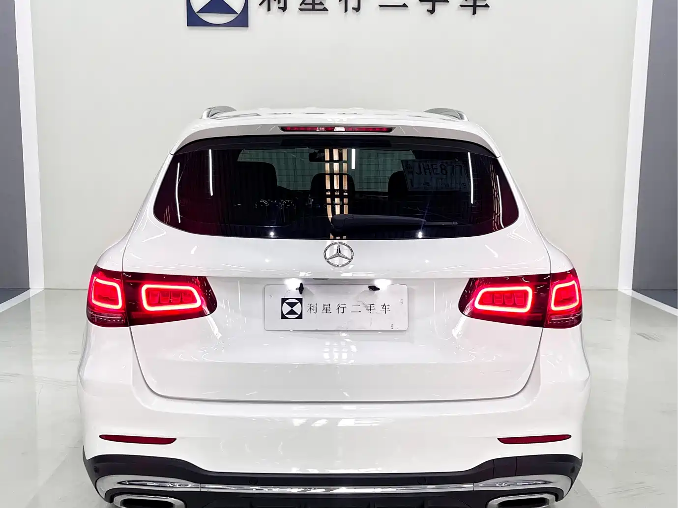 MERCEDES-BENZ GLC