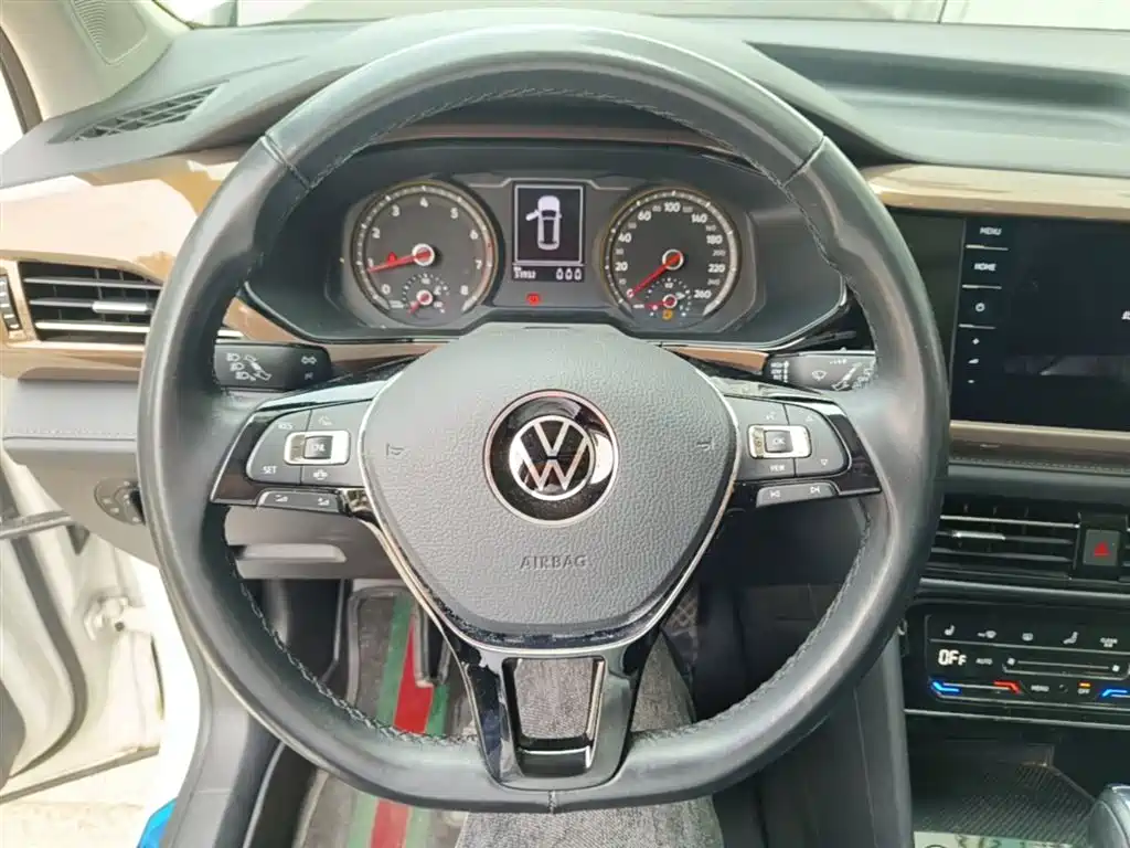 Volkswagen Tharu 2021 280TSI 2WD Luxury Plus фото 11