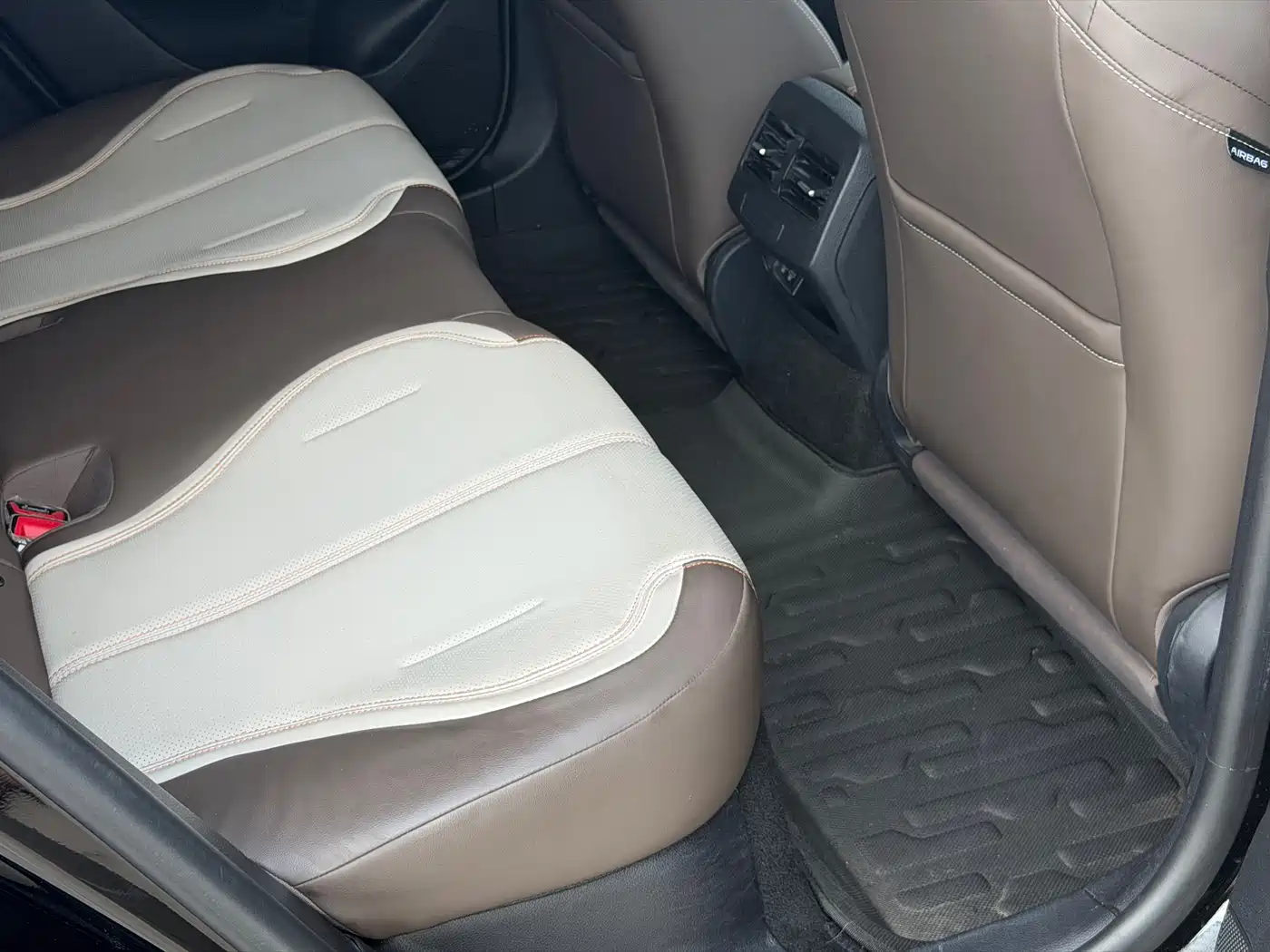 BYD Qin PLUS 2024 Glory Edition DM-i 55KM Leading фото 13