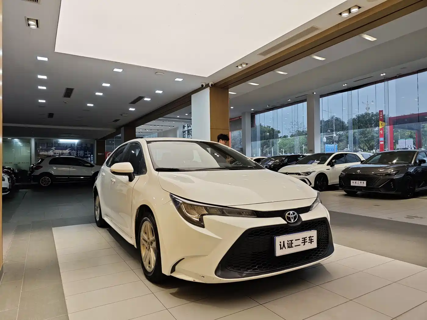 Toyota Levin 2022 TNGA 1.5L CVT Progressive Edition фото 5