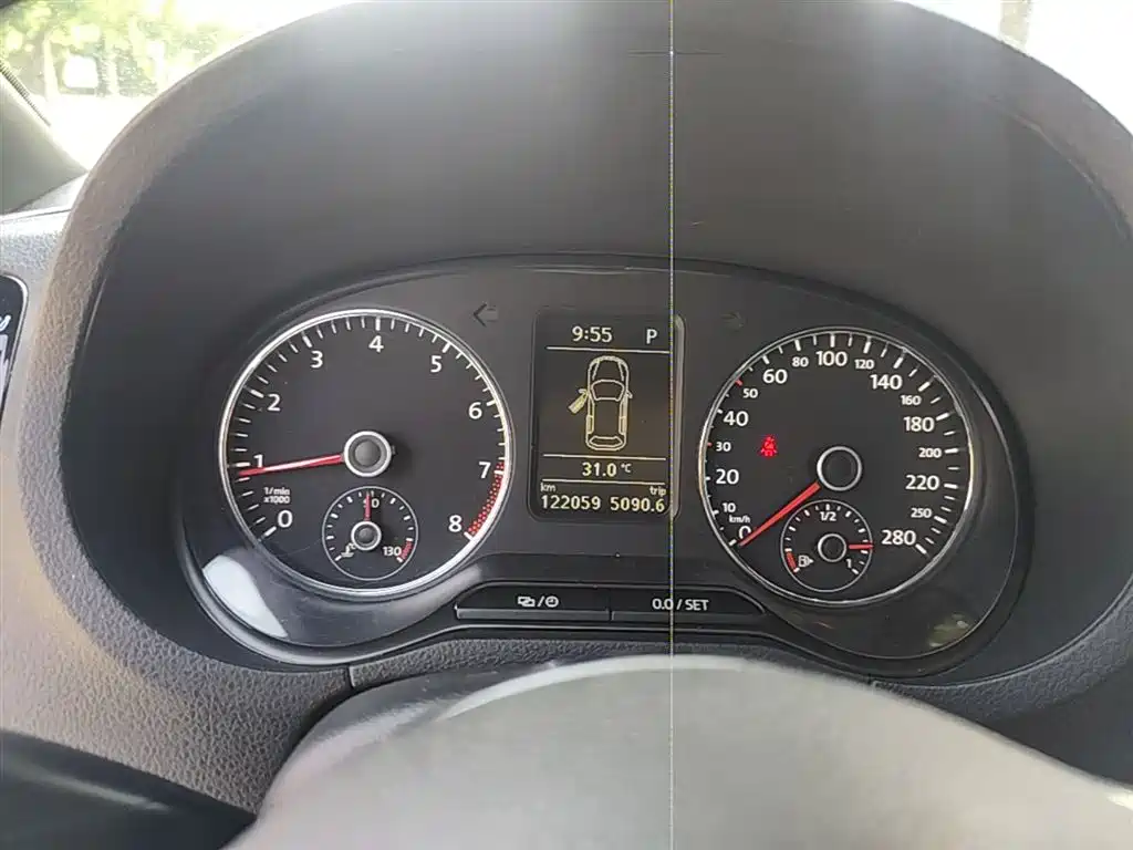 Volkswagen Polo 2012 1.4TSI GTI фото 12