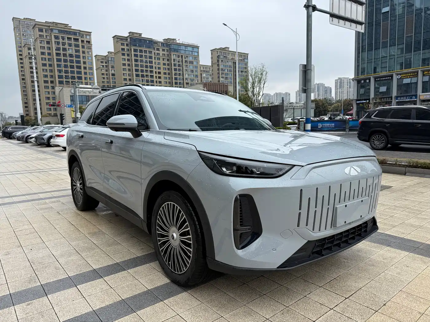 CHERY FENGYUN T9