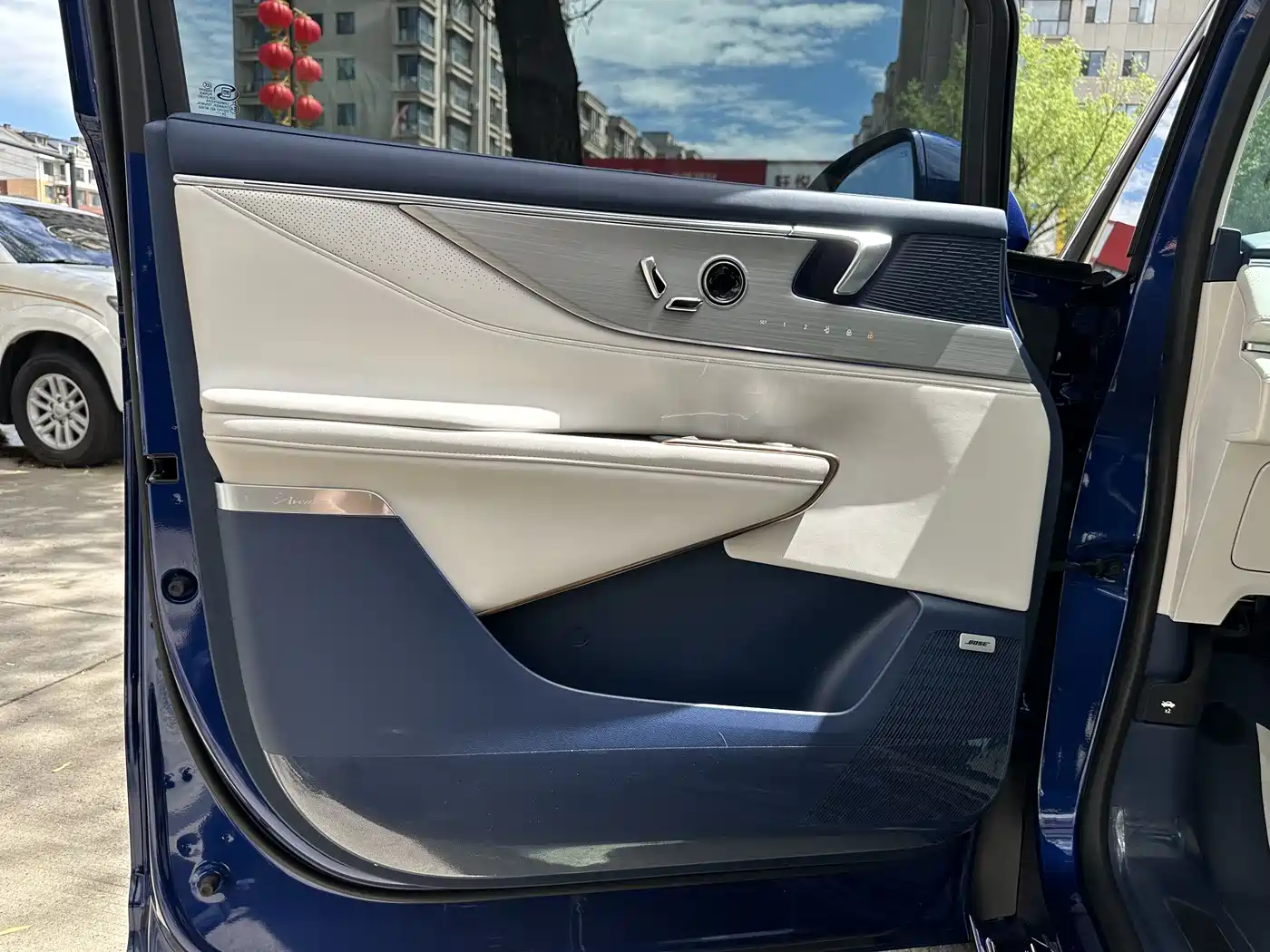 Buick GL8 New Energy 2024 Landglory Luxury Edition 7-Seater фото 16