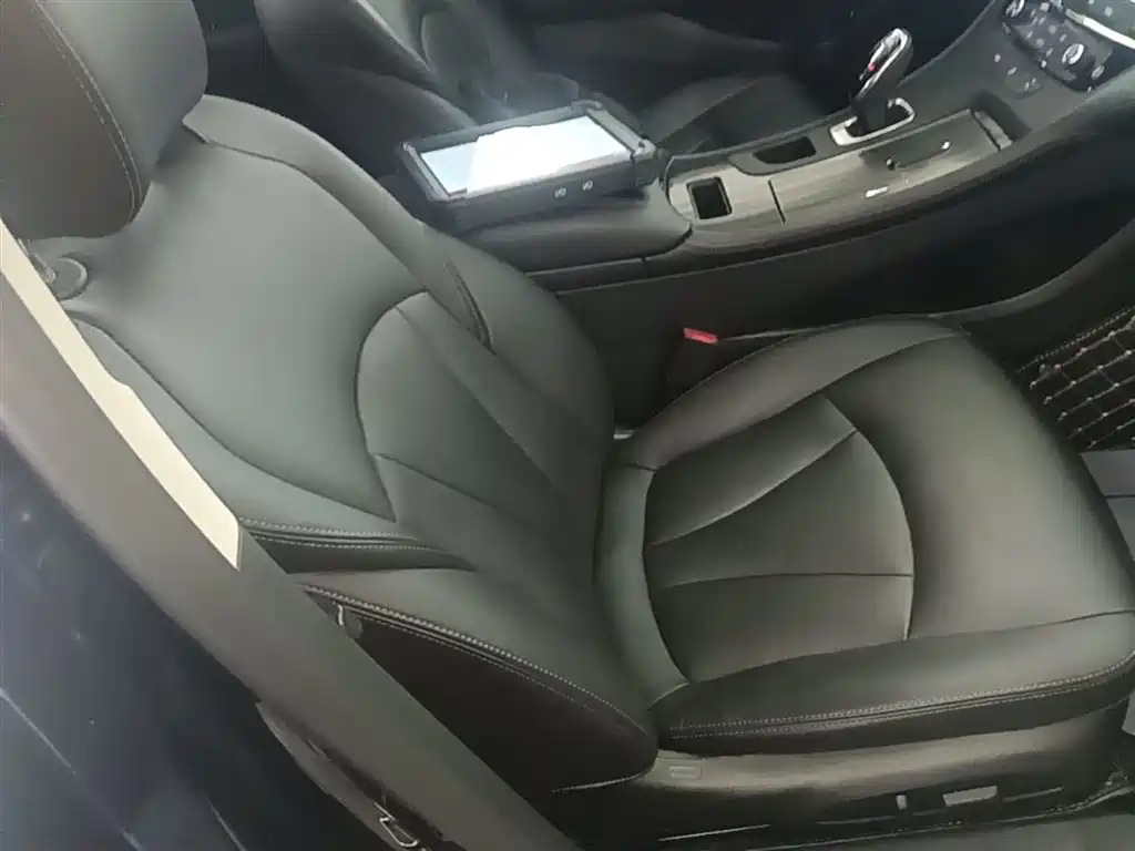 Buick LaCrosse 2021 652T Luxury Edition фото 25