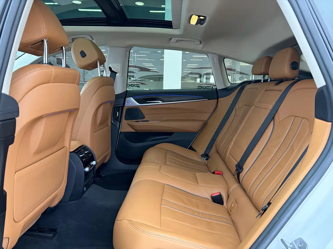 BMW 6 Series GT 2020 630i Luxury Design Package фото 16