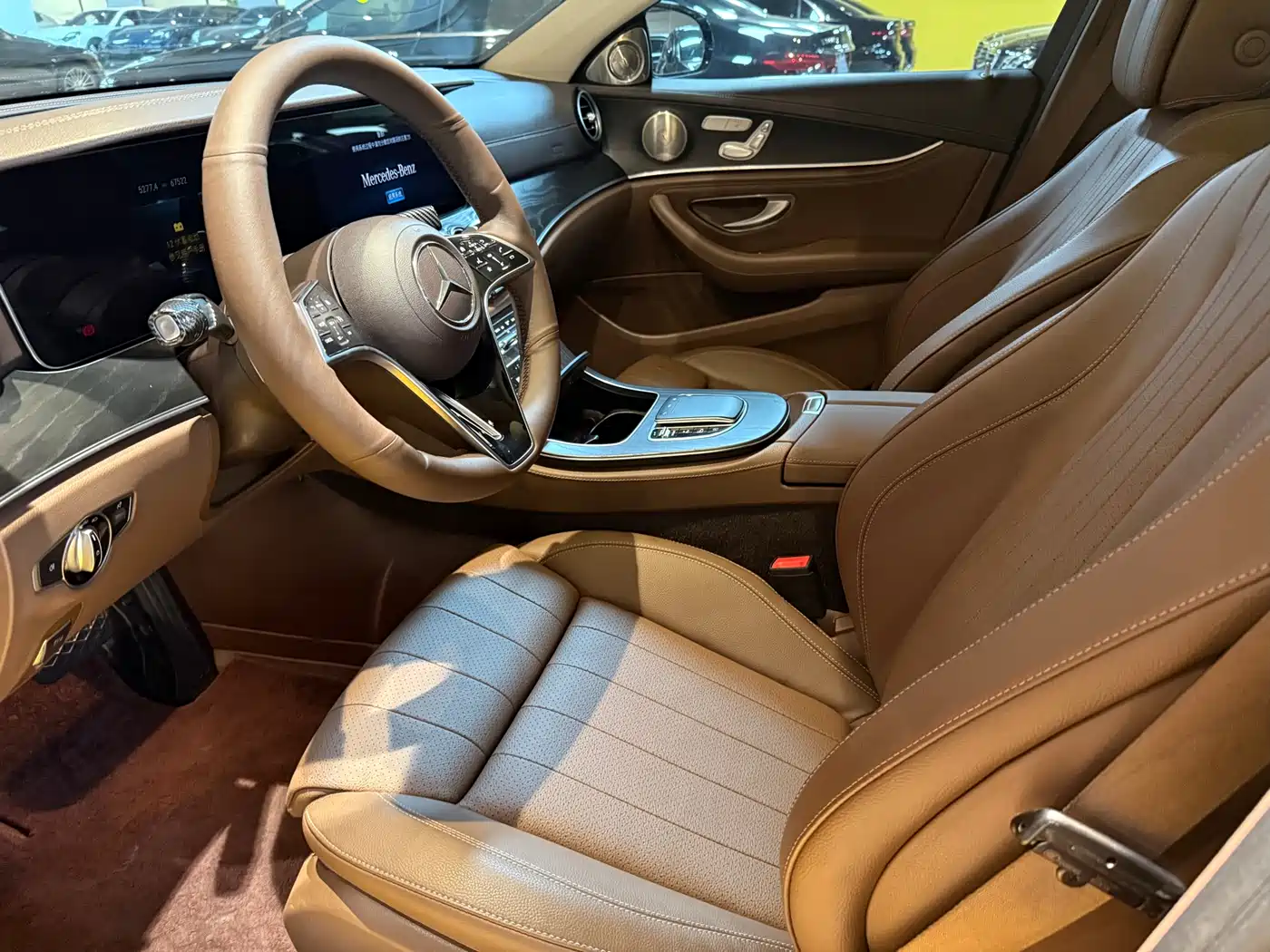 MERCEDES-BENZ E CLASS