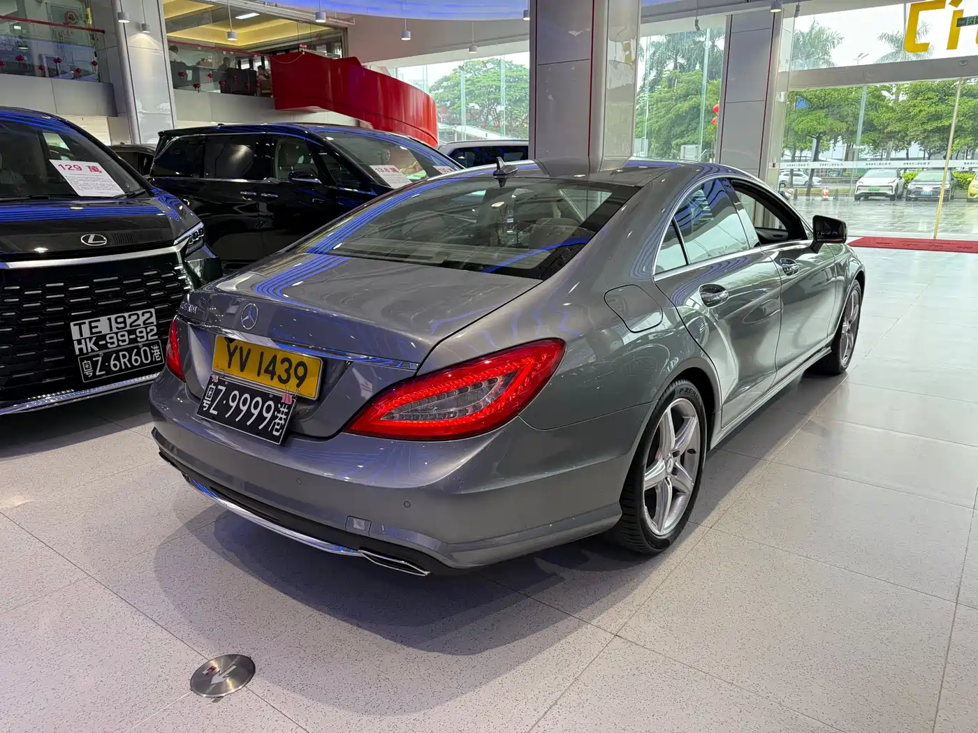 Mercedes-Benz CLS 2012 CLS 350 CGI фото 11
