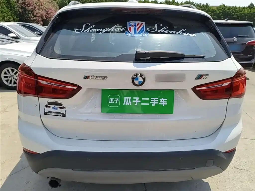 BMW X1 2016 sDrive18Li Premium Model фото 6