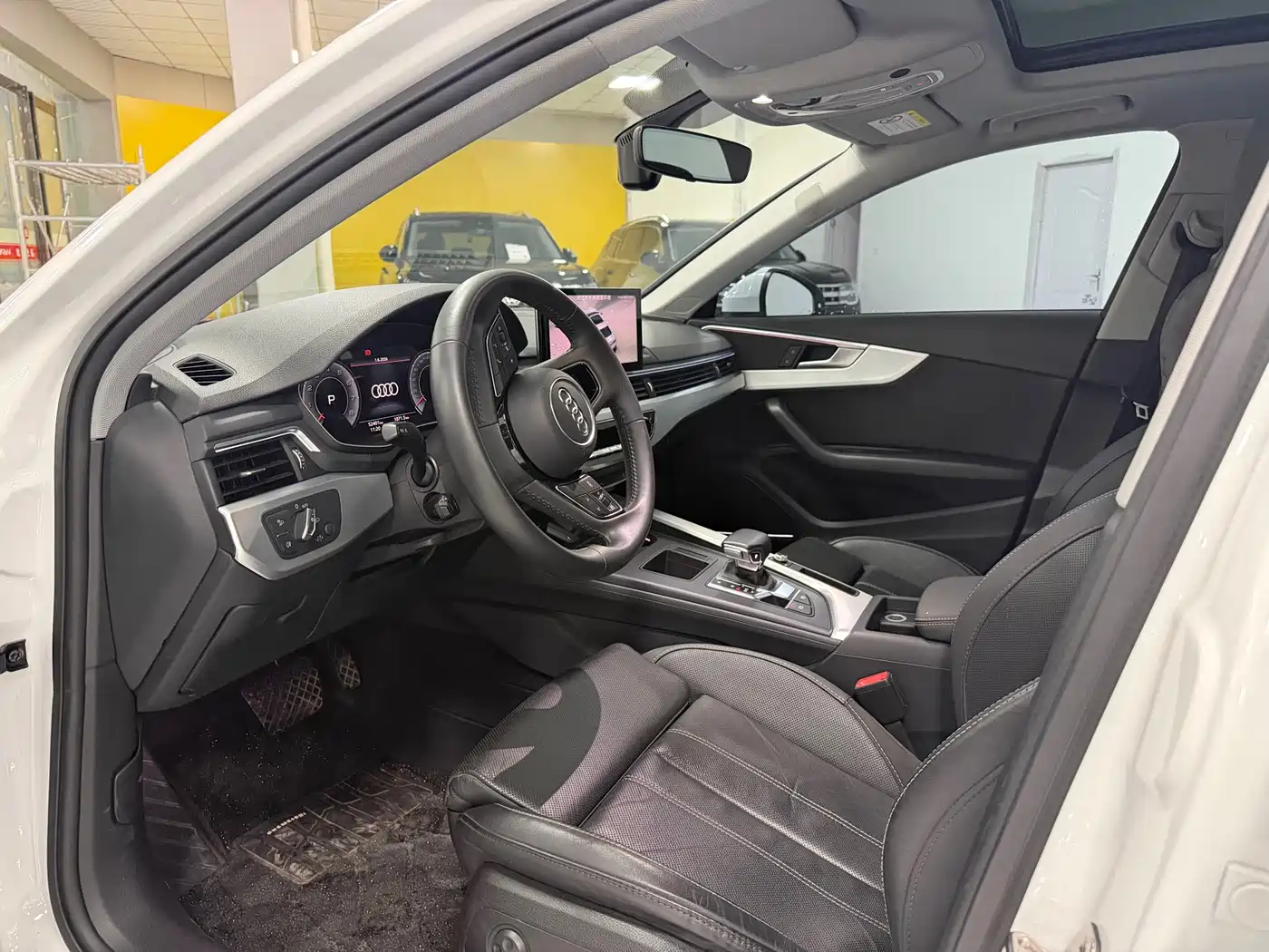 Audi A4L 2020 40 TFSI Luxury Dynamic фото 4