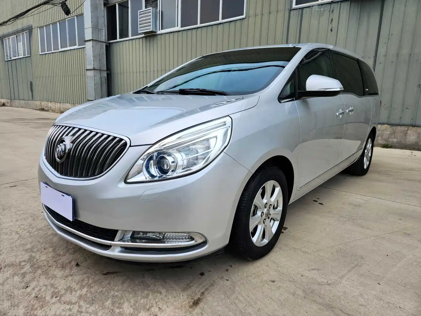BUICK GL8