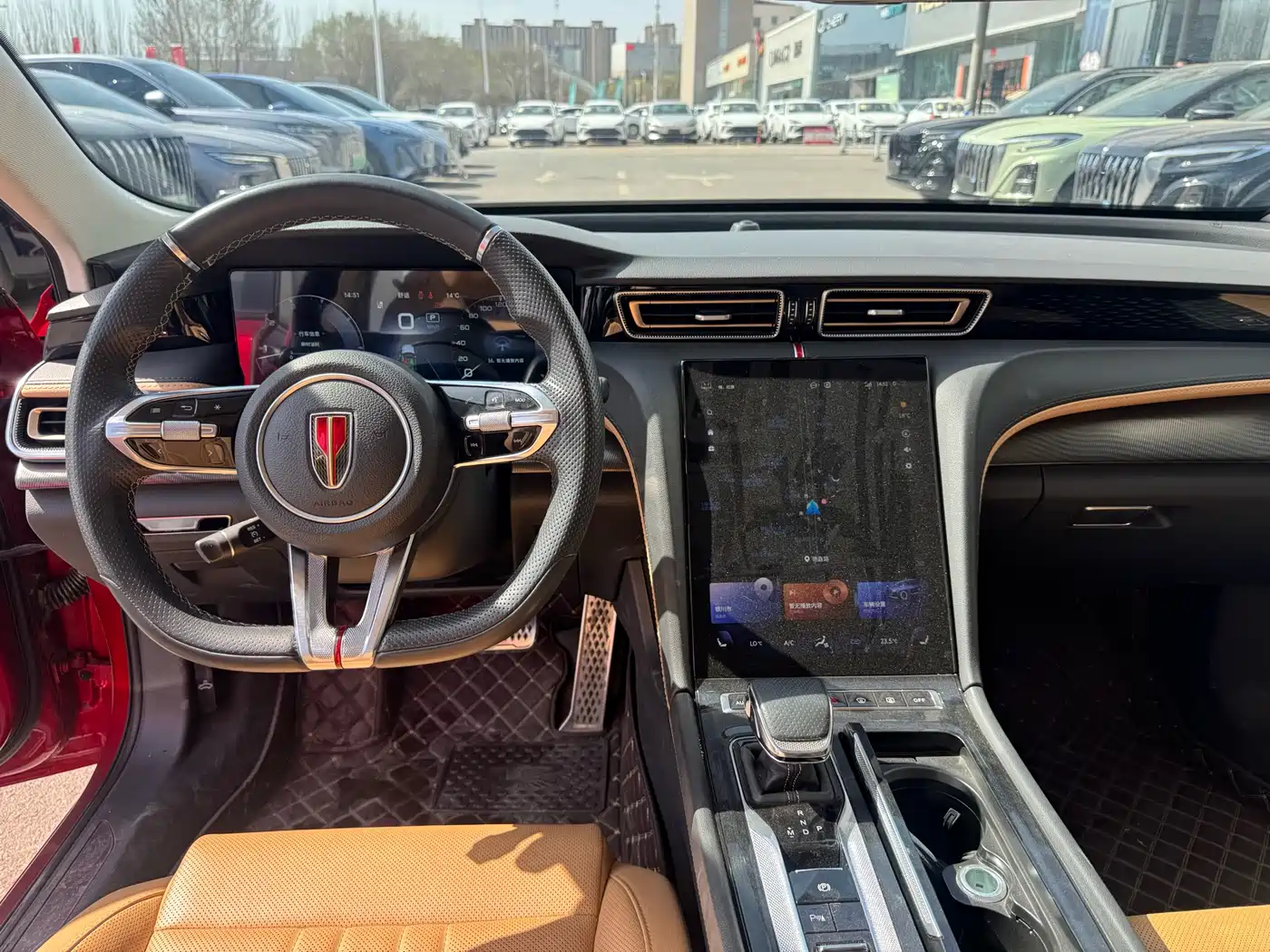 Hongqi H6 2024 Model 2.0T Ultimate Edition фото 11