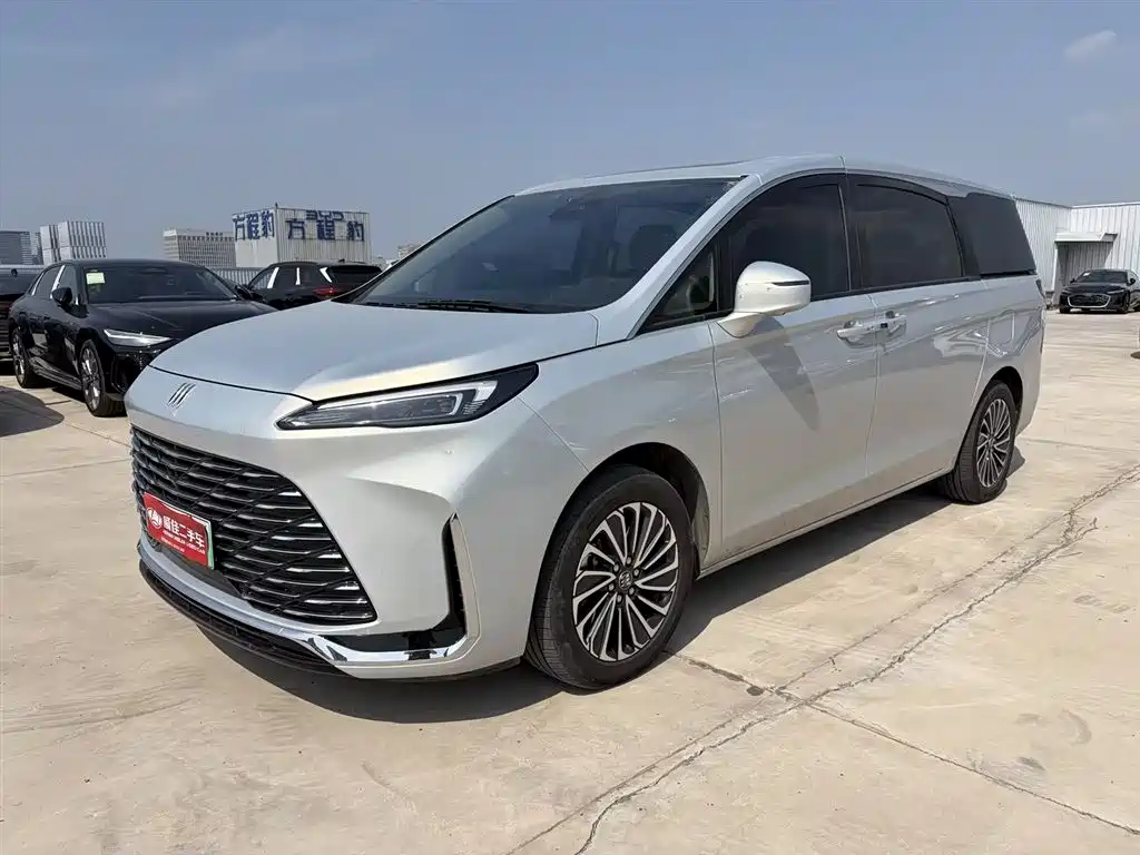 Buick GL8 New Energy 2025 Landlux Smart Edition 7-seater