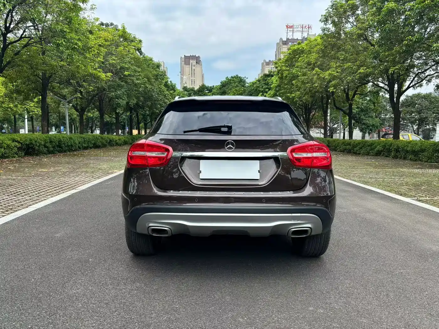 Mercedes-Benz GLA 2016 GLA 220 4MATIC Fashion фото 9