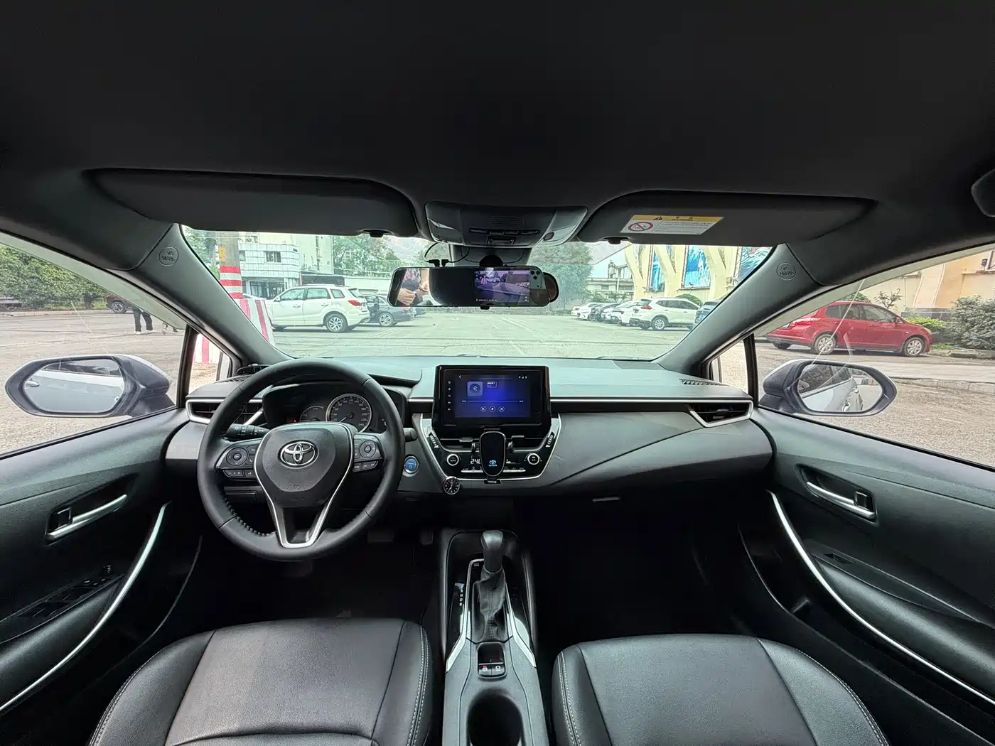 Toyota Levin 2021 Dual Hybrid 1.8H E-CVT Leading Edition фото 10