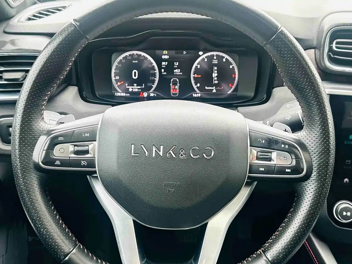 Lynk & Co 03 2019 1.5TD DCT Power Pro Edition China VI фото 16