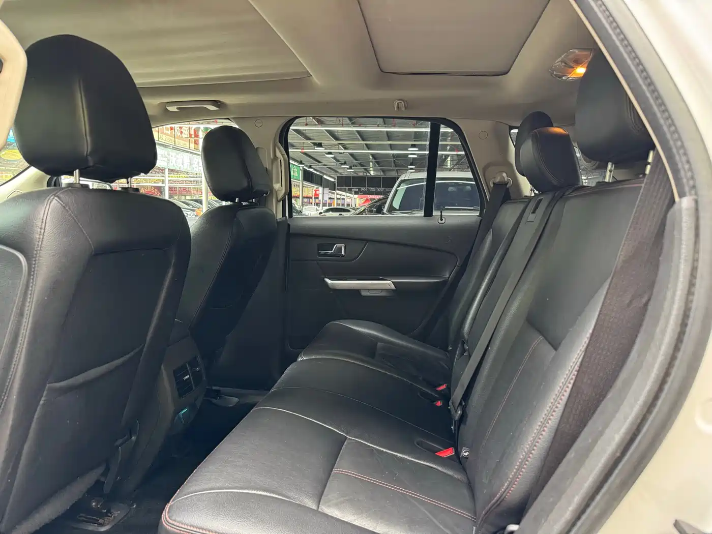 Ford Edge (Import) 2013 2012 2.0T Prestige