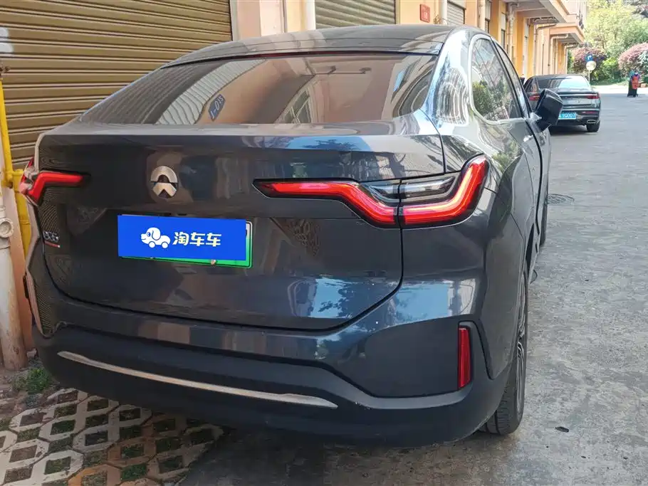 NIO NIO EC6