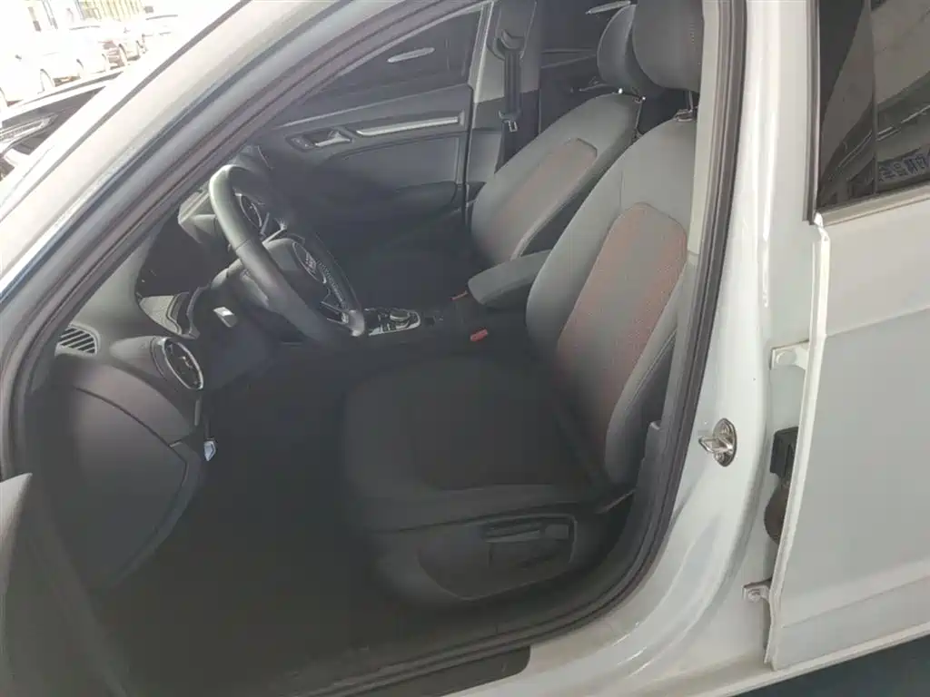 Audi A3 2019 Sportback 35 TFSI Progressive China V фото 15