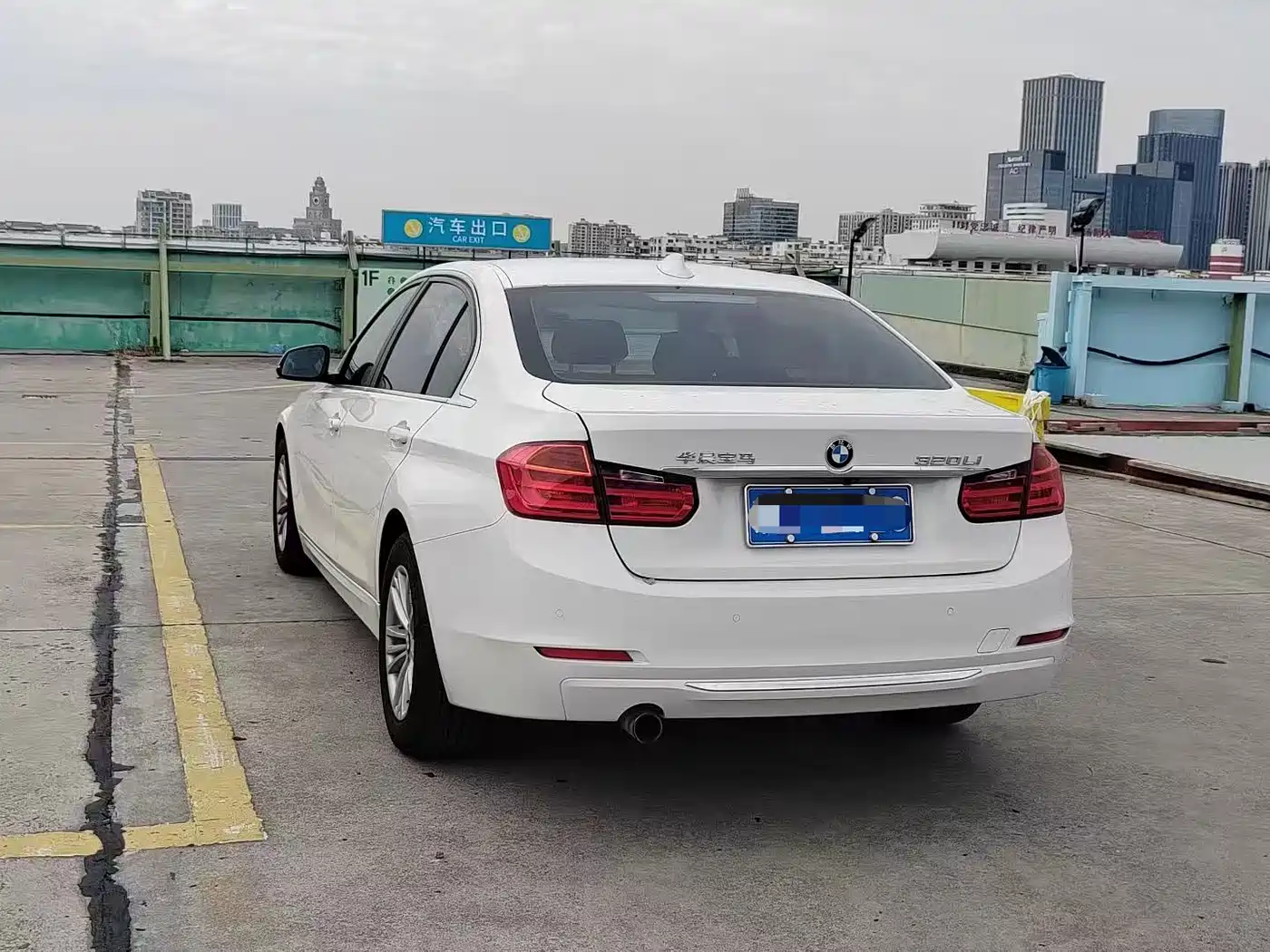 BMW 3 Series 2014 320Li Fashion фото 6