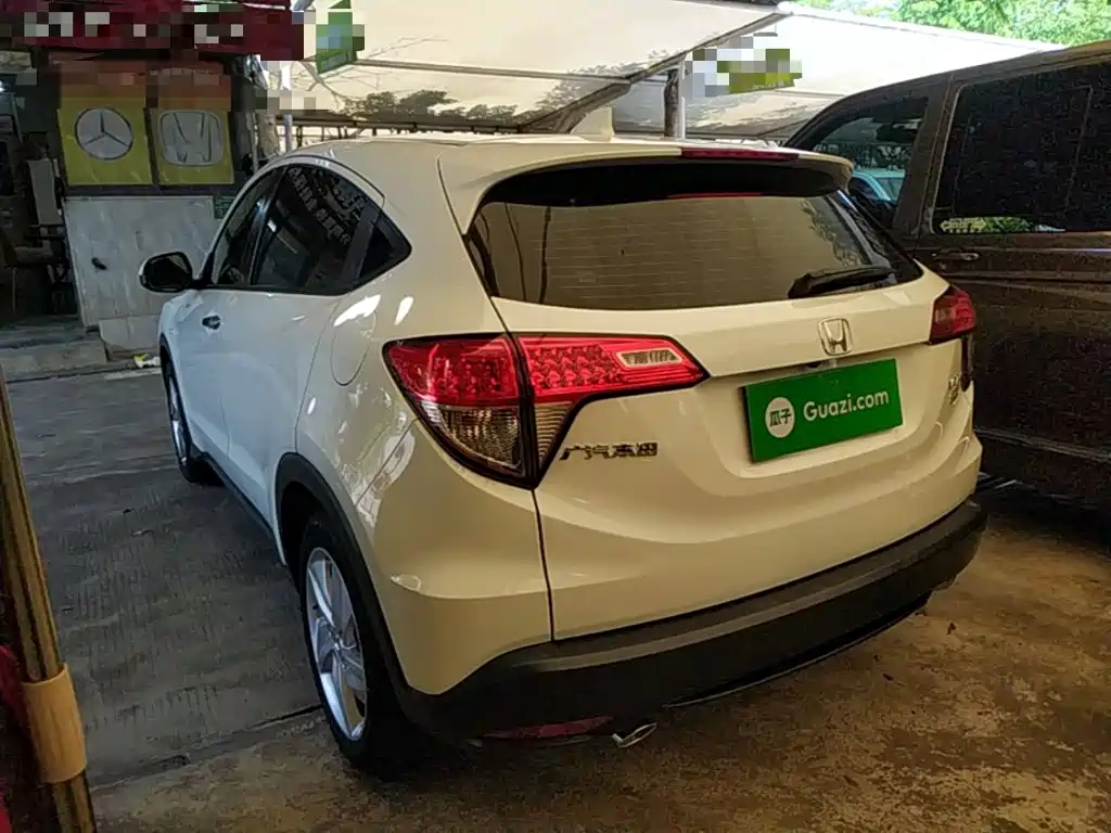 Photo 5 - Honda Vezel