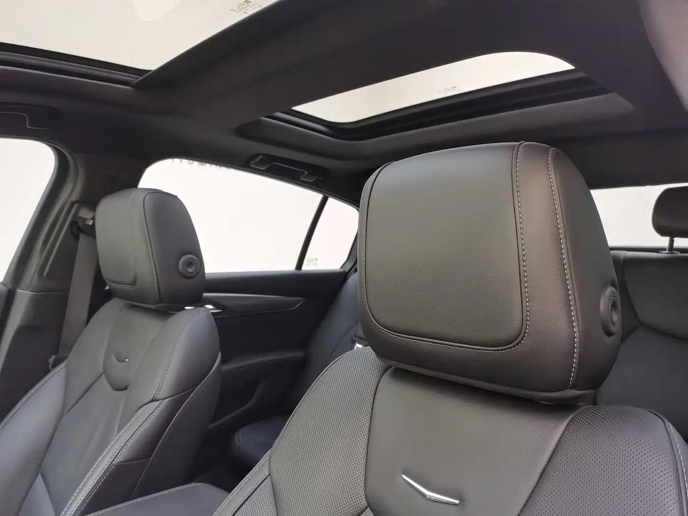 Cadillac CT5 2024 28T Premium фото 6