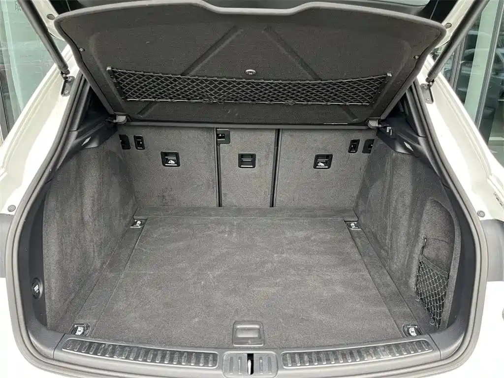 Porsche Macan 2017 Macan 2.0T фото 9
