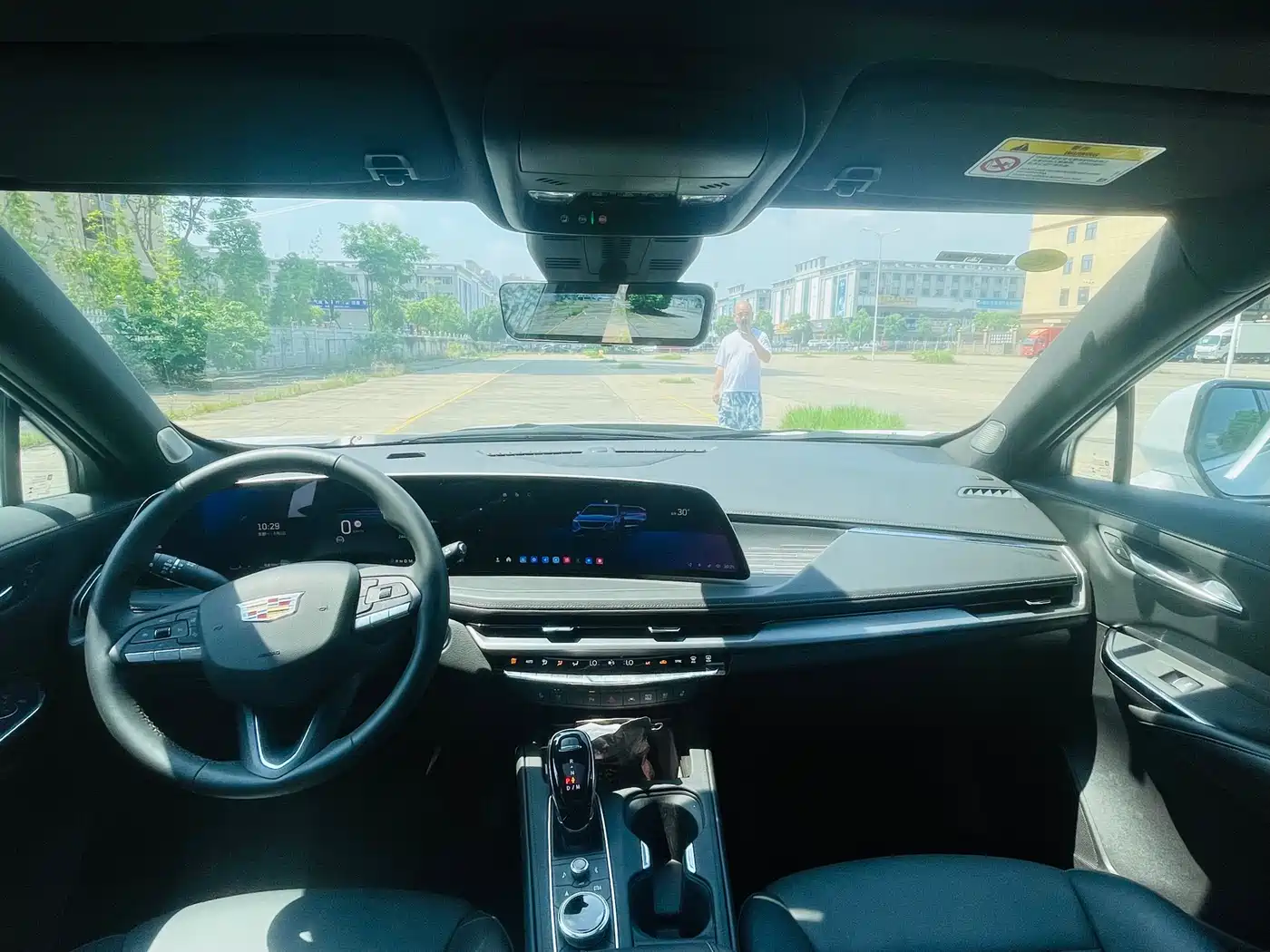 Cadillac XT4 2024 28T 2WD Premium фото 6