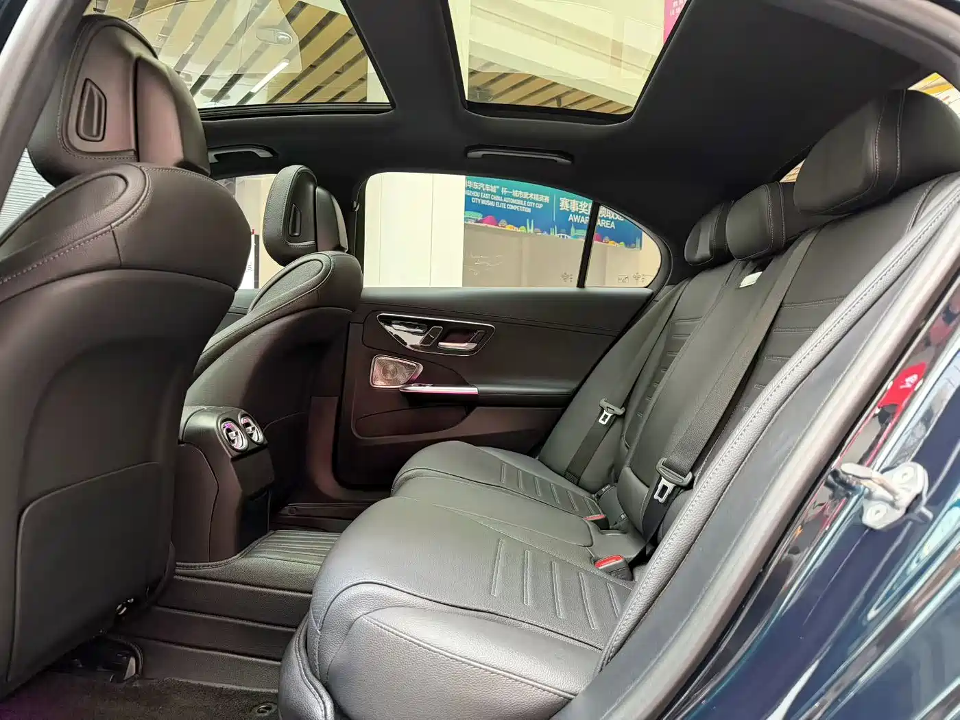 Mercedes-Benz C-Class 2023 Facelift C 260 L Sport Edition фото 6