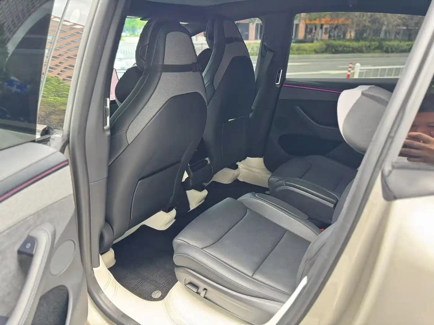 Tesla Model Y L 2025 2025 Facelift Long Range AWD