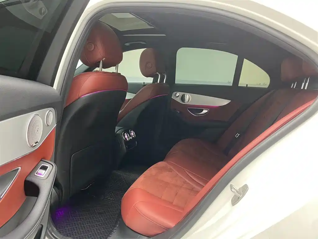 Mercedes-Benz C-Class 2021 C 260 Starry Exclusive Edition фото 24