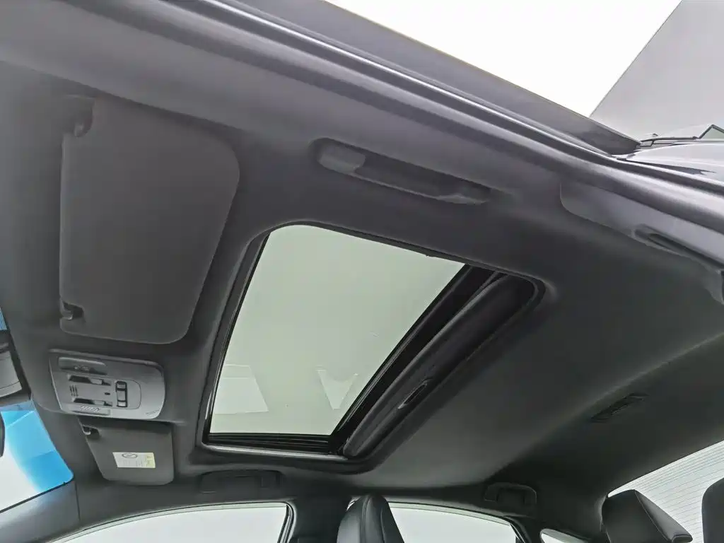Toyota Avalon 2020 2019 Hybrid 2.5L Luxury Edition China VI
