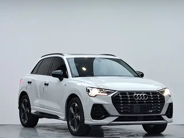 Audi Q3 2023 35 TFSI Fashion Dynamic (1.4T) — фото 4
