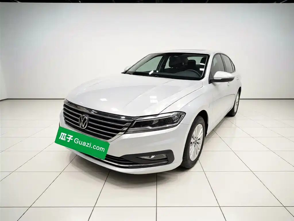 Volkswagen Lavida 2021 1.5L Auto Comfort Edition фото 2