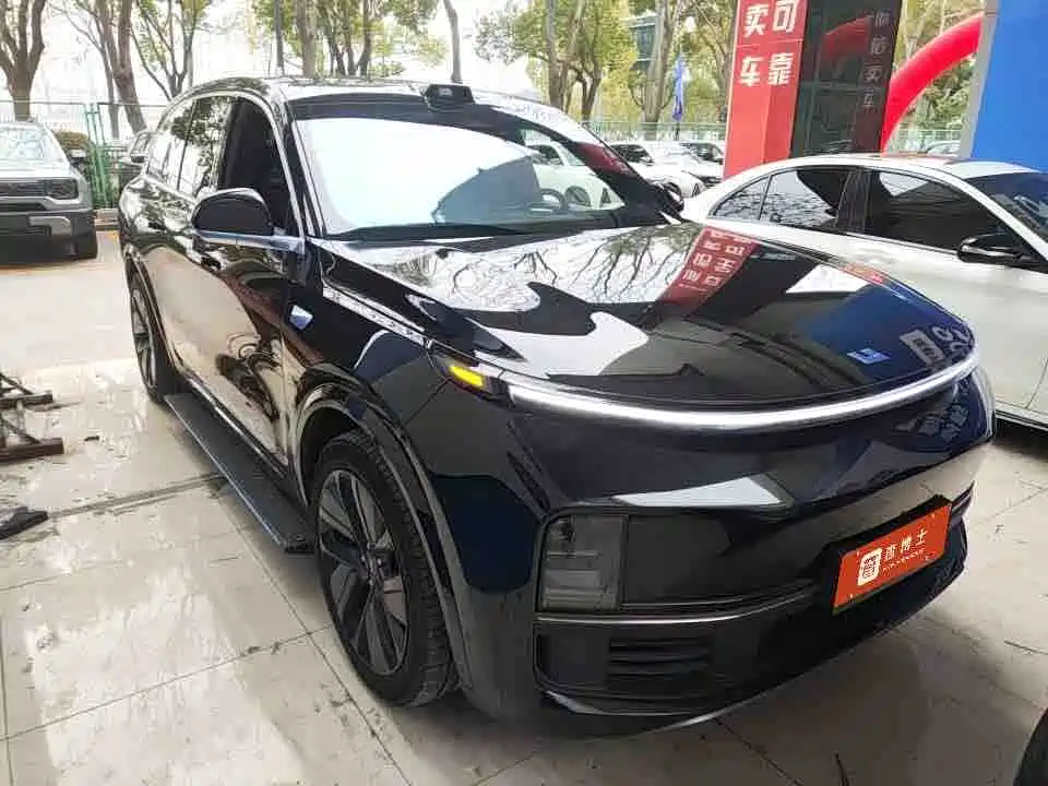 Li Auto IDEAL L8