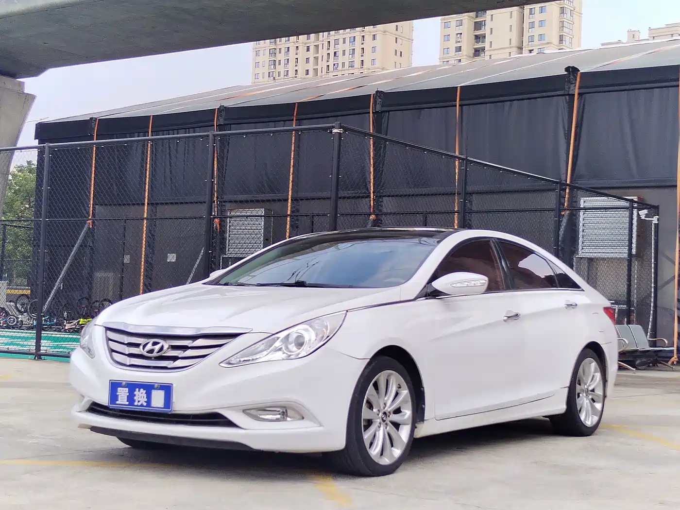 Фото 1 - Hyundai Sonata