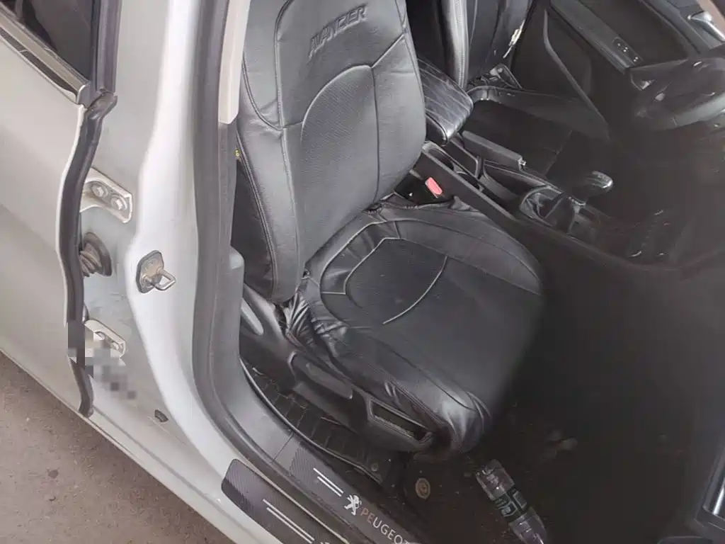 Peugeot 308 2018 2016 1.6L Manual Fashion