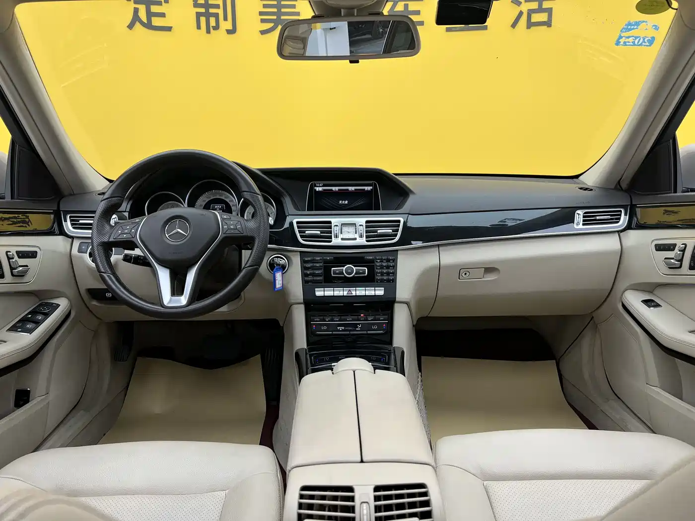 Mercedes-Benz E-Class 2014 E 260 L Sport фото 15
