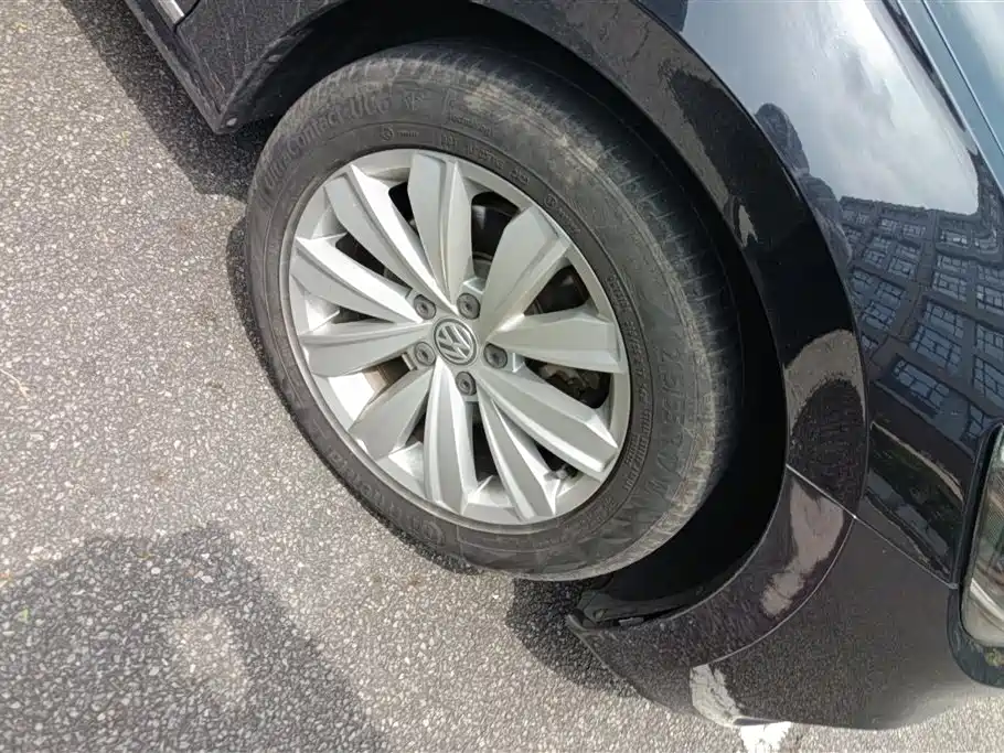 Volkswagen Passat 2019 330TSI Elite (China V) фото 6