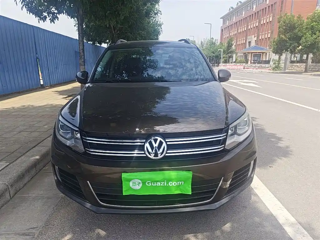 Volkswagen Tiguan 2015 1.8TSI Automatic 2WD Comfortline фото 3