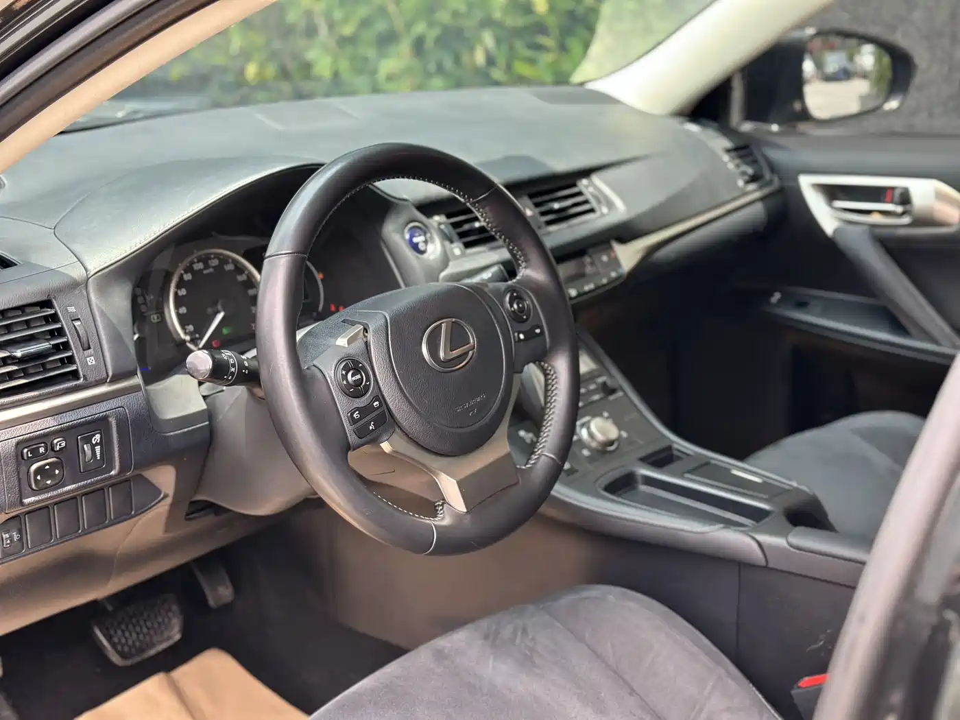 Lexus CT 2020 CT200h Elite Dual Color фото 6